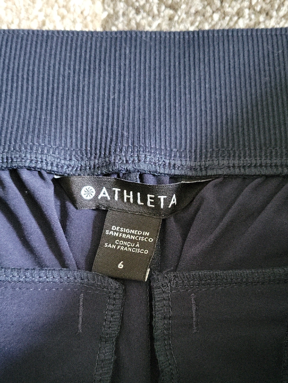 Athleta Brooklyn Ankle Pant Navy Blue Size 6 - Picture 5 of 7